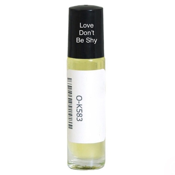 Love Don't Be Shy (W) Type 1/3 OZ Roll-On Glass Bottle - Picture 1 of 6